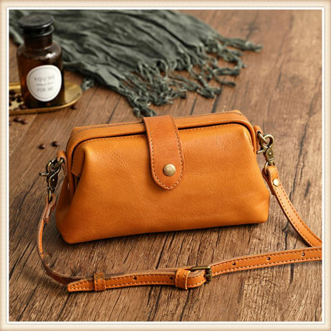 2021 Retro Doctor Bag Woman Handmade Genuine Leather Shoulder Crossbody