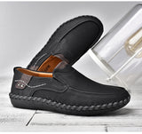 Men Casual Shoes Loafers Sneakers 2020 New Men Fashion Leather Comfortable Loafers